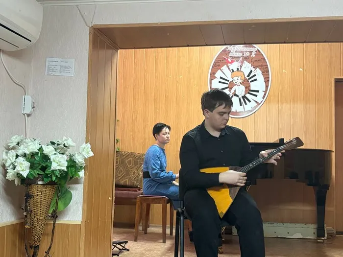 ddb37207-7719-4994-b7fa-a833da8259bc