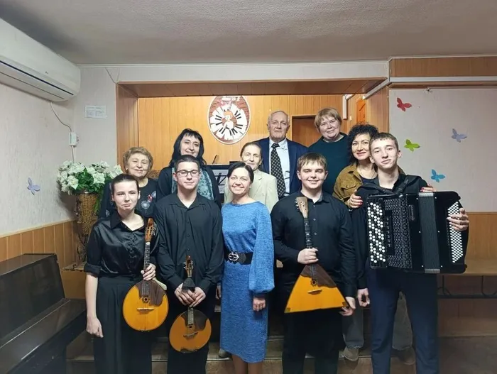 f41e8570-11f4-41f7-b27b-fbf95c1e556e