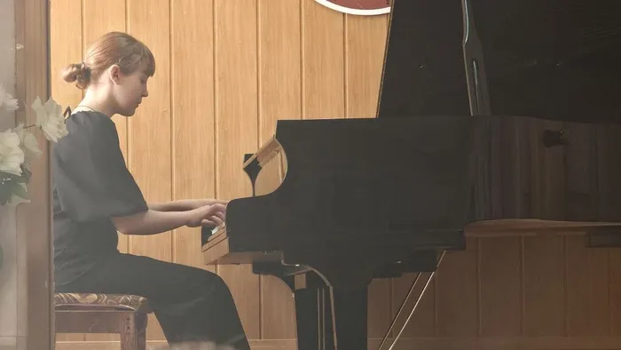 ddf8109d-f660-450f-b9ff-34d1eef8510c