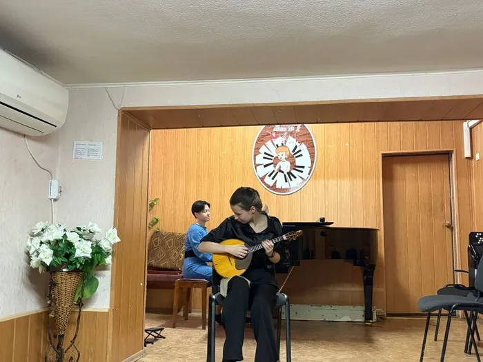 2813fd69-63c5-4ff9-ab75-49547f54bae1