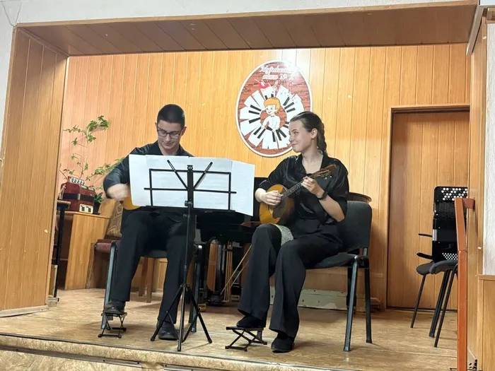 5fec659b-89db-455a-a31c-4d22f8d34962