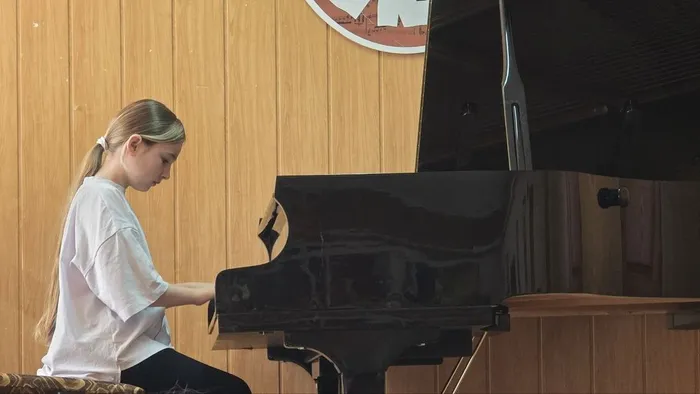 e6587f6f-094a-4b89-829a-07916785389b