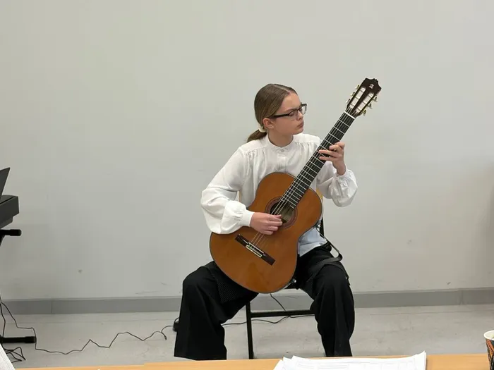 2f996547-ef9a-496c-98f8-b056a2025ef1